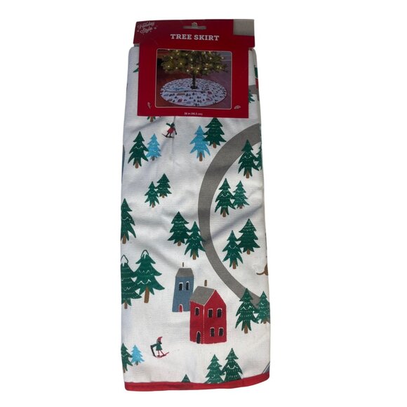 Holiday Style Christmas Tree Skirt 38" Winter Village Scene Red Border New - Picture 1 of 6